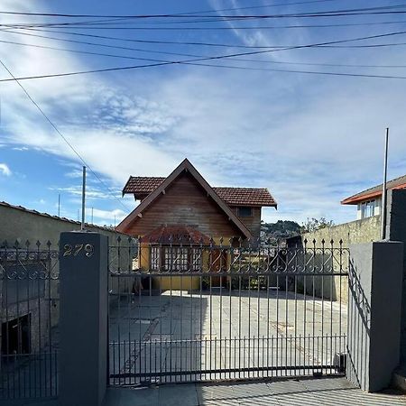 فيلا Refugio Da Mantiqueira Campos do Jordão المظهر الخارجي الصورة