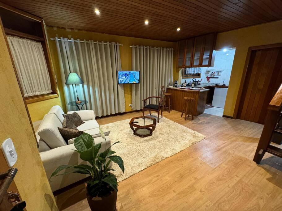 فيلا Refugio Da Mantiqueira Campos do Jordão المظهر الخارجي الصورة